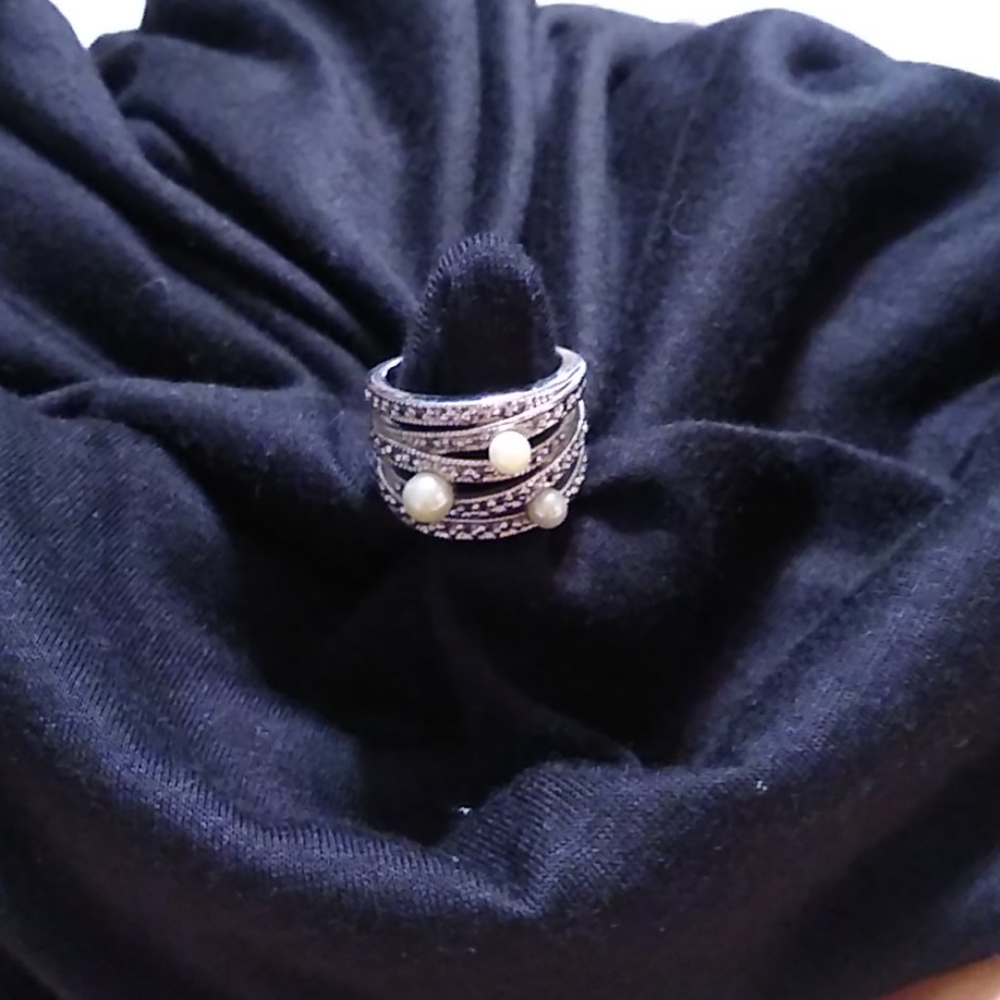 Premiere Designs Silver Triple Pearl Ring